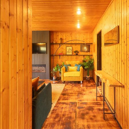 Kingswood Lodges Форт-Вільям Екстер'єр фото