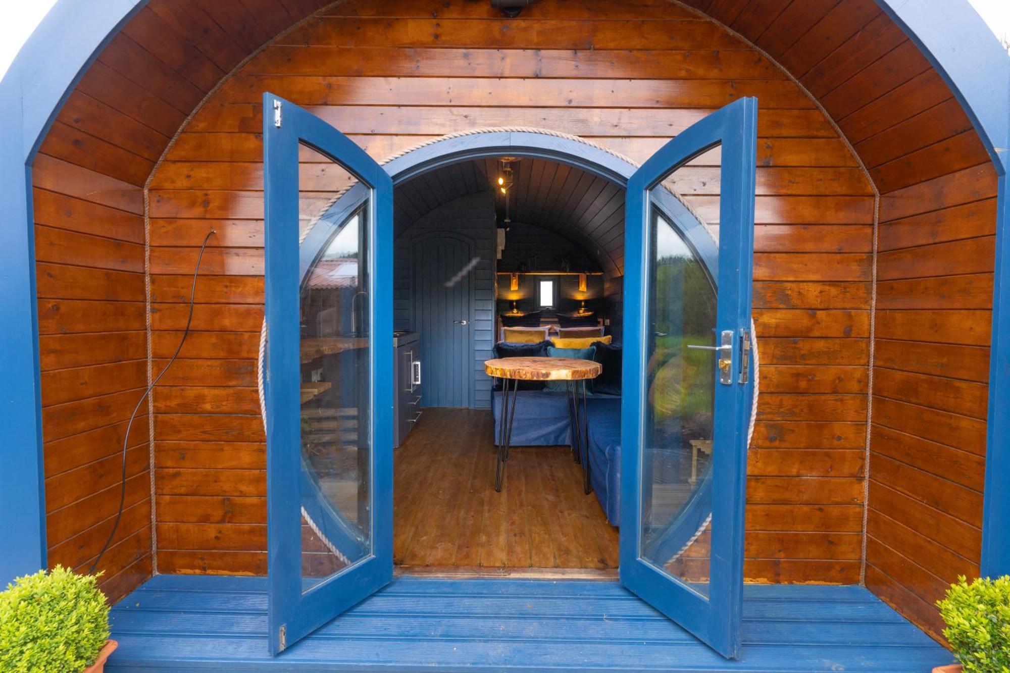 Kingswood Lodges Форт-Вільям Екстер'єр фото
