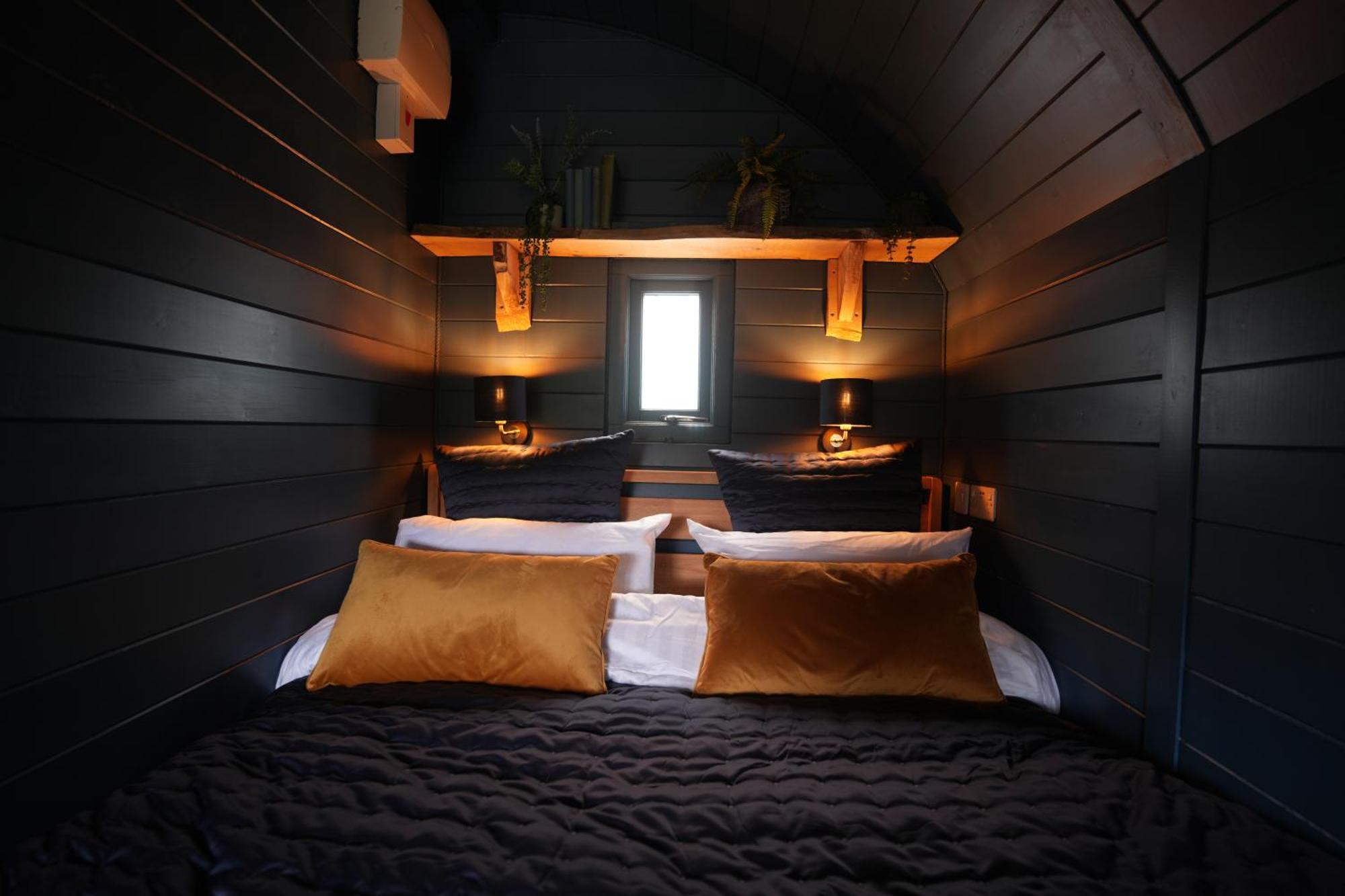 Kingswood Lodges Форт-Вільям Екстер'єр фото
