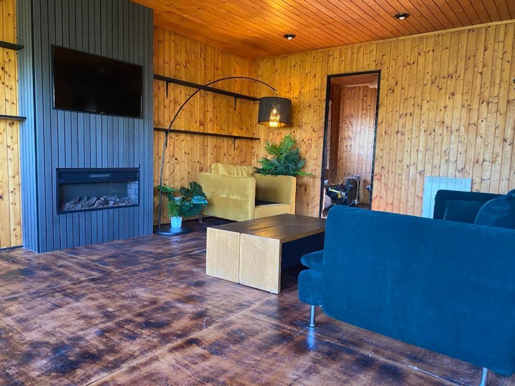 Kingswood Lodges Форт-Вільям Екстер'єр фото